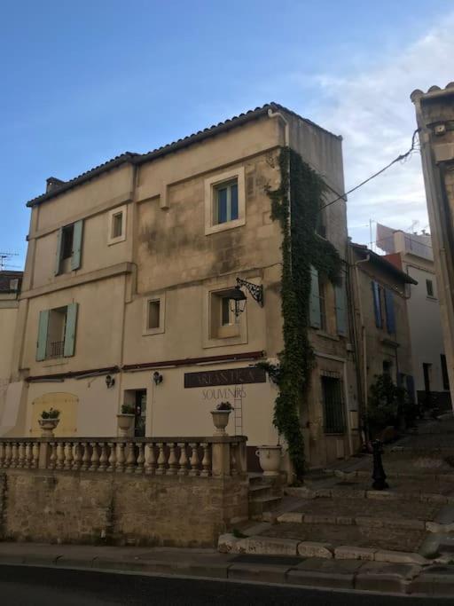 Appartement Face Aux Arenes Arles Exterior foto